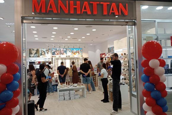 MANHATTAN BOULEVARD  LLEGA A EL MIRADOR SHOPPING